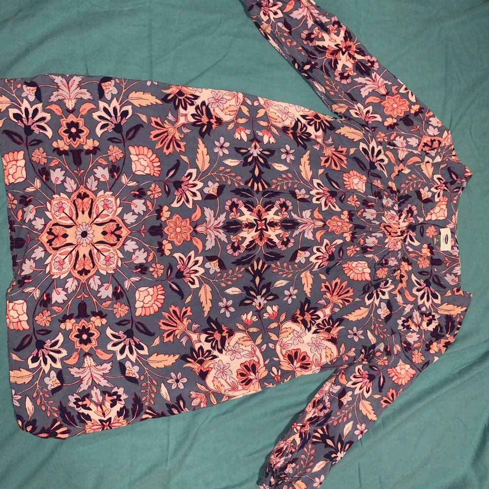 Very cute modest dress!